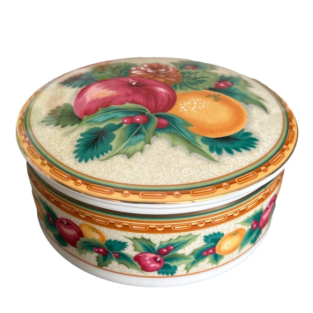 Vintage Mikasa Covered Candy Trinket Porcelain Holiday Fruit Dish Made In Japan